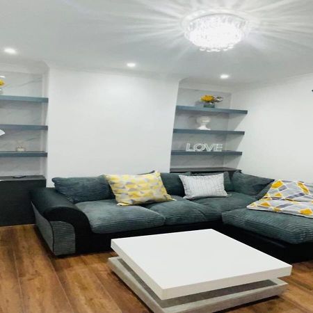 Luxury New Home Swanscombe 외부 사진