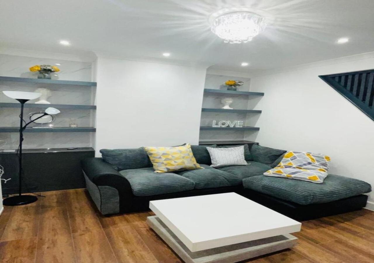 Luxury New Home Swanscombe 외부 사진